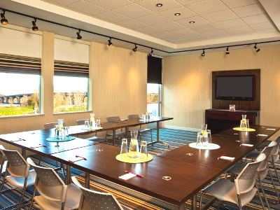 Aloft Bay Green Bay