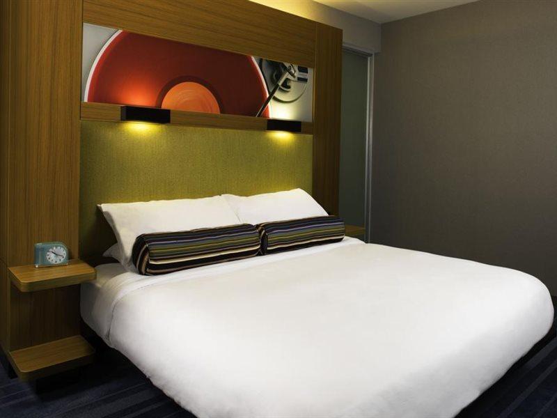 Hotel Aloft Bay